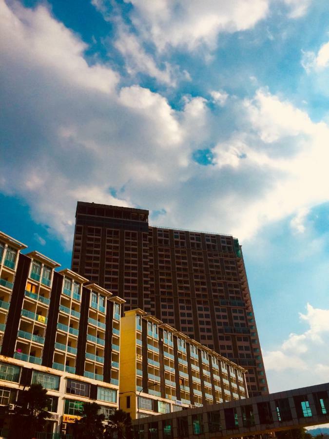 Corporate Hotel Suites At Hartamas / Mont Kiara Kuala Lumpur Exterior foto